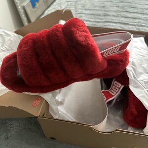 UGG Slides